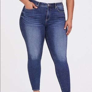 American Eagle Outfitters Dark Blue Wash Jeggings